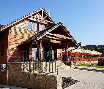 Wellness Pension & Salas Saris Park 프레쇼브 외부 사진